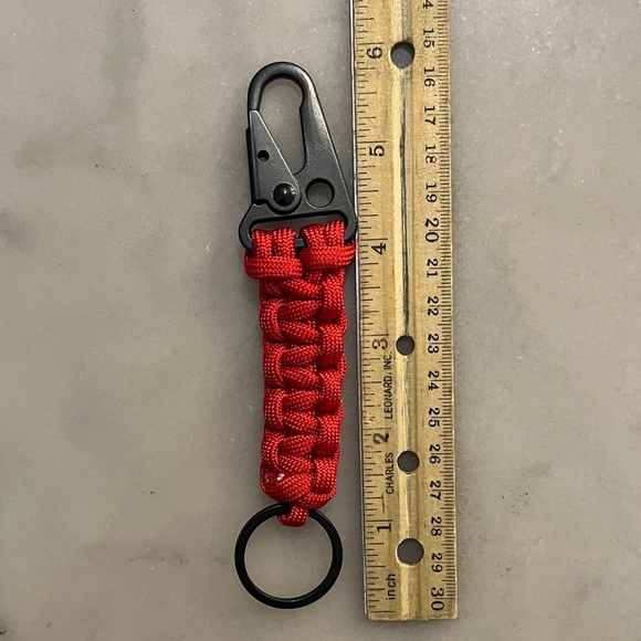 Red Paracord Keychain with Black Metal Clip - Picture 2 of 2